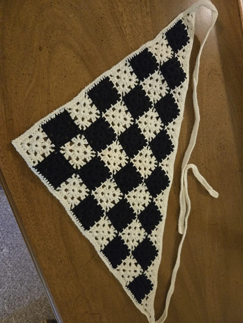 Black And White Knitted Checkered Bandana